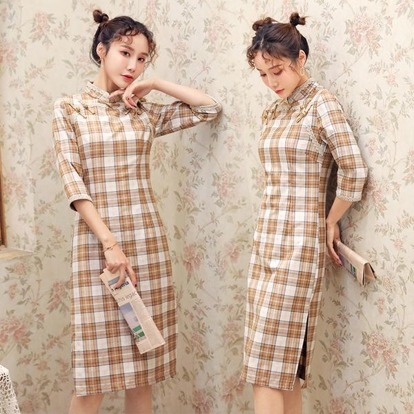 ethnic clothing 2021 fashion women's dress improved cheongsam plaid french slim design sense of minority medium length, Red
ethnic clothing 2021 fashion women's dress improved cheongsam plaid french slim design sense of minority medium length, Red