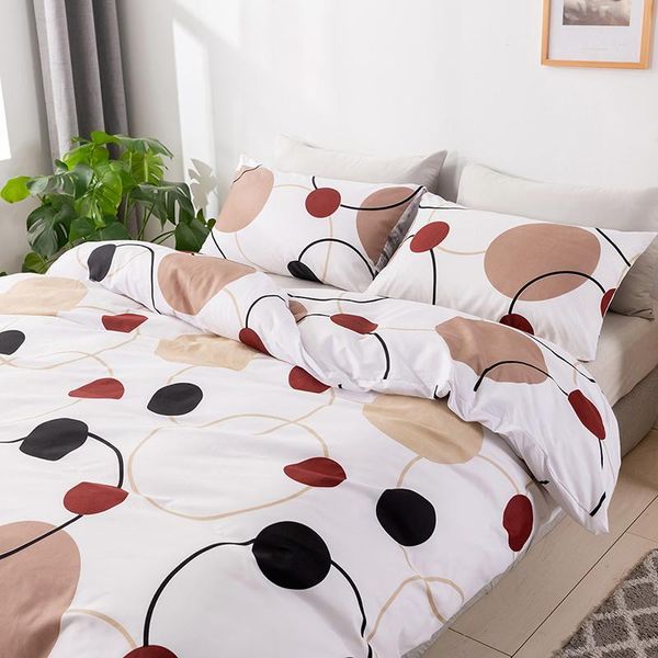 2/3 piece classic geometric pattern european style twin size bedding set,duvet cover 220x240 200x200,microfiber fabric for home sets
2/3 piece classic geometric pattern european style twin size bedding set,duvet cover 220x240 200x200,microfiber fabric for home sets