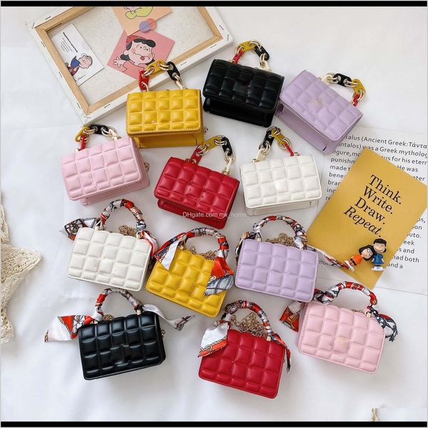 indentation silk scarf color chain portable children cross slung mini square accessory for girls rkvtt handbags ptked, Black
indentation silk scarf color chain portable children cross slung mini square accessory for girls rkvtt handbags ptked, Black