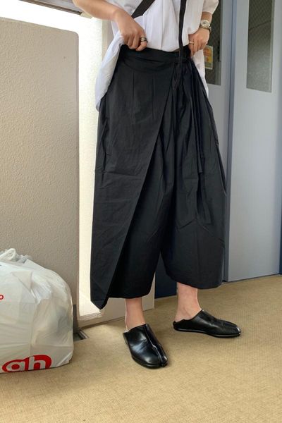 27-44 customized big code men's clothing fashion original designer black loose and comfortable slacks nine-minute pants
27-44 customized big code men's clothing fashion original designer black loose and comfortable slacks nine-minute pants
