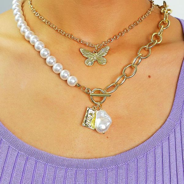 chains komi hip hop rock asymmetric double chain electroplating alloy imitation pearl stitching butterfly pendant women necklace, Silver
chains komi hip hop rock asymmetric double chain electroplating alloy imitation pearl stitching butterfly pendant women necklace, Silver