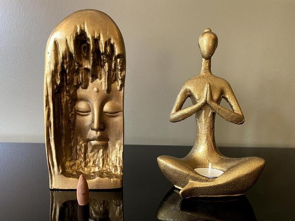 candle holders talya art design season 2'li set, namaste and backflow incense burners, color seçenekli product.
candle holders talya art design season 2'li set, namaste and backflow incense burners, color seçenekli product.