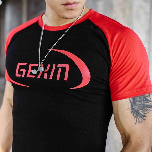 men's t shirts 2021 summer muscle boy brothers sports fitness leisure color matching, White;black
men's t shirts 2021 summer muscle boy brothers sports fitness leisure color matching, White;black