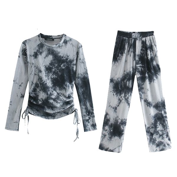 female autumn paint on the print t-shirt suit o-neck sleeves upper high line long, Black;brown
female autumn paint on the print t-shirt suit o-neck sleeves upper high line long, Black;brown
