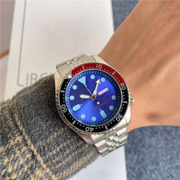 wristwatches invincible fashion brand mens quartz wirstwatches undefeated luxury watch invicto reloj de hombre for drop, Slivery;brown
wristwatches invincible fashion brand mens quartz wirstwatches undefeated luxury watch invicto reloj de hombre for drop, Slivery;brown