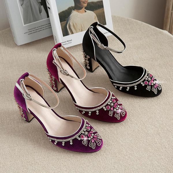 luxury rhinestone chunky high heel woman gold beading buckle mary jane women shoes dress, Black
luxury rhinestone chunky high heel woman gold beading buckle mary jane women shoes dress, Black