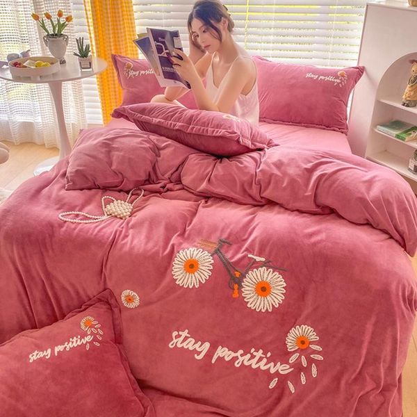 bedding sets autumn winter warmth flannel velvet set daisy embroidered thicken comforters cover home plush quilts covers
bedding sets autumn winter warmth flannel velvet set daisy embroidered thicken comforters cover home plush quilts covers