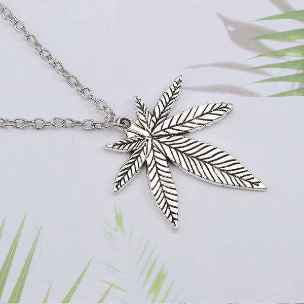 pendant necklaces potcet necklace clavicle chain geometric fashion hip hop personality party jewelry, Silver
pendant necklaces potcet necklace clavicle chain geometric fashion hip hop personality party jewelry, Silver