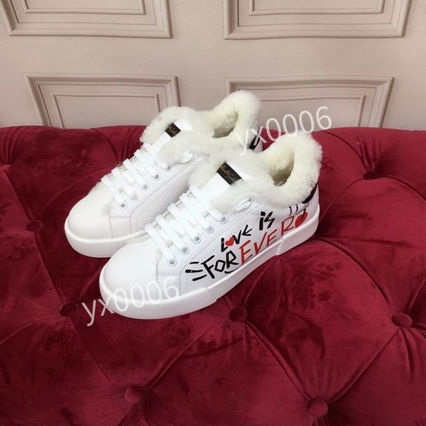 2021 men women casual shoes platform shadow womens 35-41 sneakers fashion white black flax outdoor mens trainer jogging walking hc200905, Red;white
2021 men women casual shoes platform shadow womens 35-41 sneakers fashion white black flax outdoor mens trainer jogging walking hc200905, Red;white
