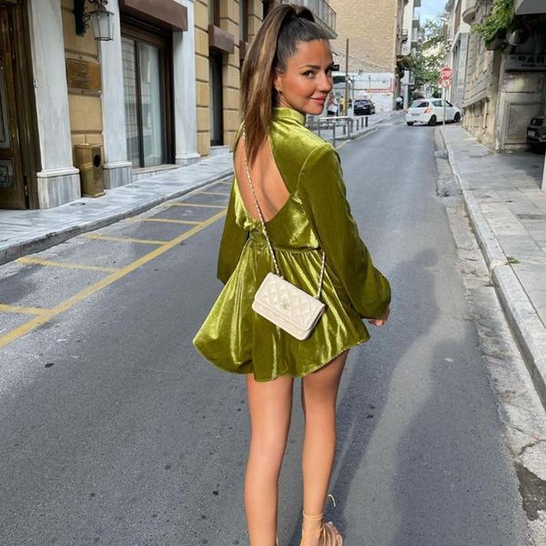 casual dresses hollow out women's mini turtleneck velvet long sleeve green solid loose ruched female dress 2021, Black;gray
casual dresses hollow out women's mini turtleneck velvet long sleeve green solid loose ruched female dress 2021, Black;gray