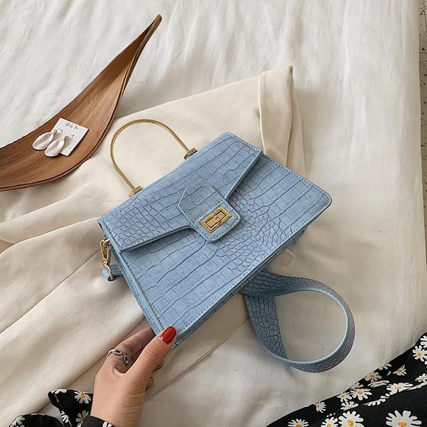 shoulder bags iron handle pu leather small crossbody for women 2021 luxury fashion lock handbags and purses lady totes
shoulder bags iron handle pu leather small crossbody for women 2021 luxury fashion lock handbags and purses lady totes