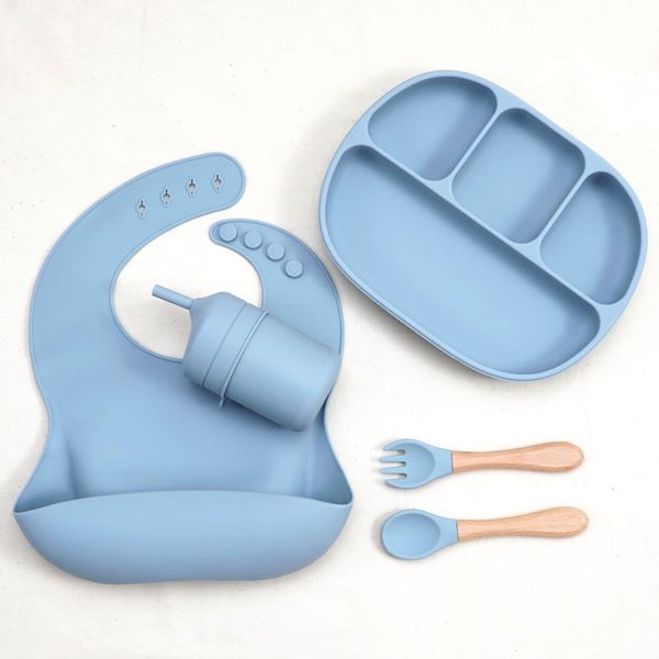 customized new color portable silicone childrens tableware foldable feeding solid food sucker plate spoon fork dinnerware set
customized new color portable silicone childrens tableware foldable feeding solid food sucker plate spoon fork dinnerware set