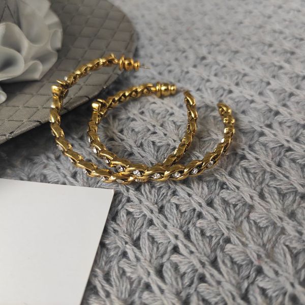 fashion restoring ancient ways matel hoop earring accessories with rhinestone c symbol wth paper card, Silver
fashion restoring ancient ways matel hoop earring accessories with rhinestone c symbol wth paper card, Silver