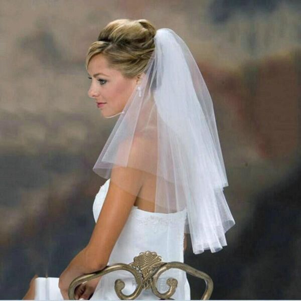 bridal veils fashion 2021 arrival tulle lady white bride wedding accessories two layer women ivory veil with comb, Black
bridal veils fashion 2021 arrival tulle lady white bride wedding accessories two layer women ivory veil with comb, Black