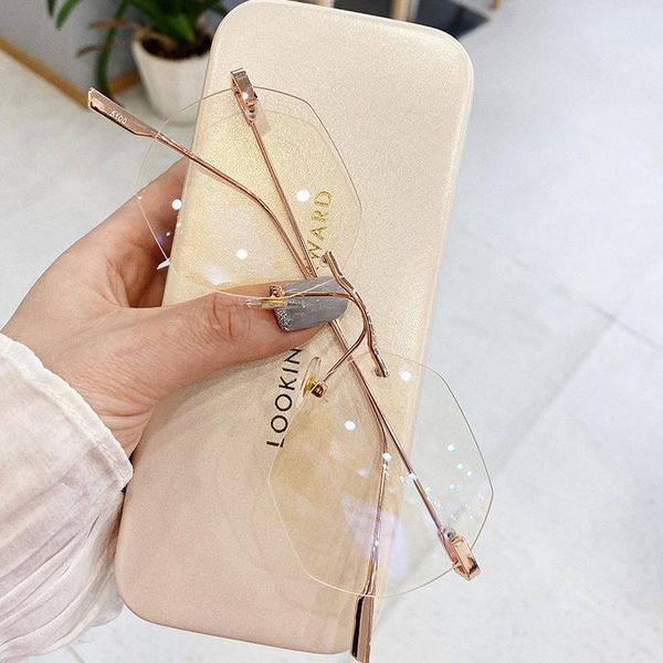 sunglasses 2021 anti blue rays computer glasses women vintage rimless square eyewear men frame gaming light blocking eyeglasses, White;black
sunglasses 2021 anti blue rays computer glasses women vintage rimless square eyewear men frame gaming light blocking eyeglasses, White;black
