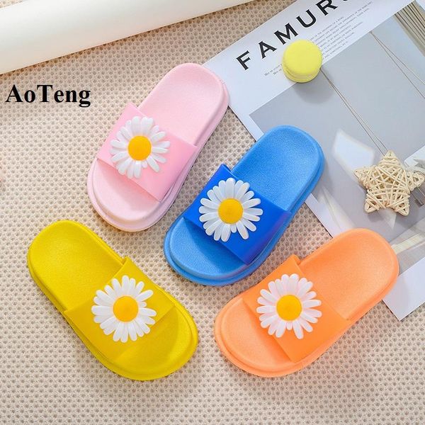 fashion children shoes home casual kids slippers girls boys beach non-slip cartoon slipper, Black;grey
fashion children shoes home casual kids slippers girls boys beach non-slip cartoon slipper, Black;grey