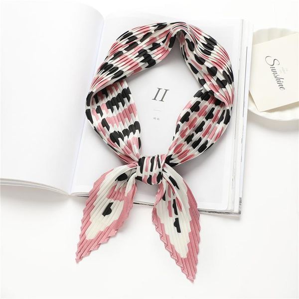 scarves womens silk crinkle neckerchief fashion print hair tie band bag wrist bandana shawl hijab headscarves female foulard 2021, Blue;gray
scarves womens silk crinkle neckerchief fashion print hair tie band bag wrist bandana shawl hijab headscarves female foulard 2021, Blue;gray