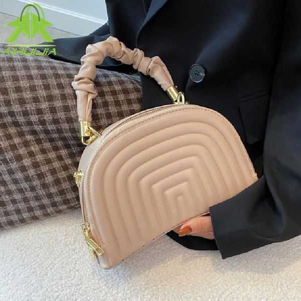 evening bags luxury embroidery thread women shoulder bag fashion semicircle handbags 2021 pu leather female small messenger
evening bags luxury embroidery thread women shoulder bag fashion semicircle handbags 2021 pu leather female small messenger
