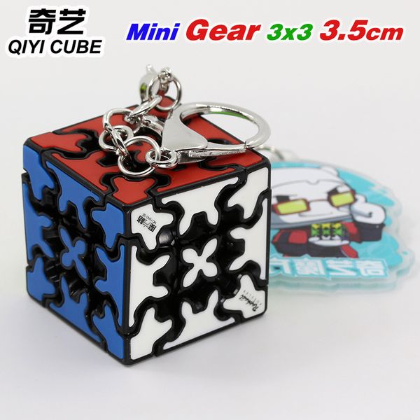 

QiYi XMD Mini Gear Cube 3x3x3 35mm KeyChain 3x3 3.5cm Key Ring Twist Wisdom Puzzle Toys Game