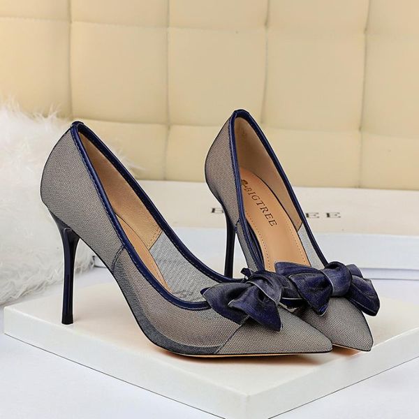 dress shoes 2021 women 9cm high heels fetish pointed toe blue pumps valentine mesh scarpins wedding bridal footwear lace, Black
dress shoes 2021 women 9cm high heels fetish pointed toe blue pumps valentine mesh scarpins wedding bridal footwear lace, Black