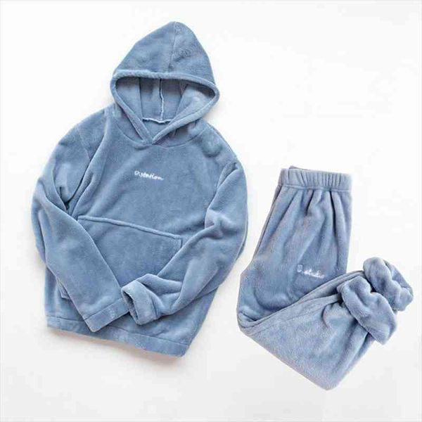 women winter pajamas set thick warm flannel homewear winter lounge wear female flannel pajamas home pants warm home clothes suit, Black;red
women winter pajamas set thick warm flannel homewear winter lounge wear female flannel pajamas home pants warm home clothes suit, Black;red