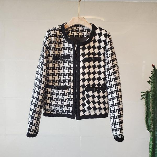women's autumn and winter short thousand bird lattice celebrity temperament tweed french spring woolen jackets, Black;brown
women's autumn and winter short thousand bird lattice celebrity temperament tweed french spring woolen jackets, Black;brown