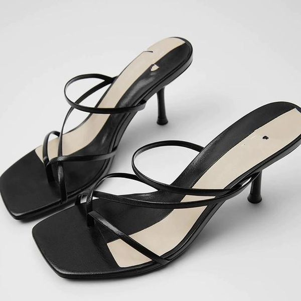 slippers women summer thin heels rubber flip flops female shoes cross-tied heeled mules slides black sandals soft hawaiian 2021
slippers women summer thin heels rubber flip flops female shoes cross-tied heeled mules slides black sandals soft hawaiian 2021