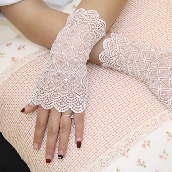fashion dance long fingerless womens lace gloves ladies half finger fishnet gloves heated mesh mitten handschoenen y0827, Blue;gray
fashion dance long fingerless womens lace gloves ladies half finger fishnet gloves heated mesh mitten handschoenen y0827, Blue;gray