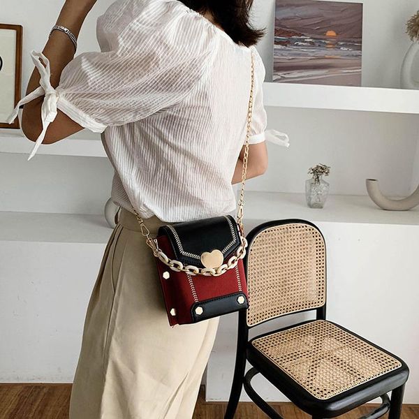 net red chain portable small bag 2021 trendy wild ins messenger female summer fashion shoulder bags
net red chain portable small bag 2021 trendy wild ins messenger female summer fashion shoulder bags
