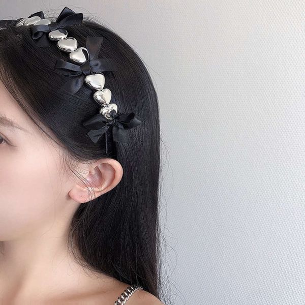 sweet hairdressing hoop black love pressure hairpin fine ornament headdress, Black;brown
sweet hairdressing hoop black love pressure hairpin fine ornament headdress, Black;brown