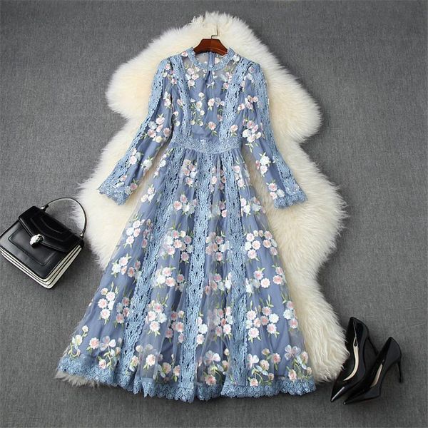 autumn runway dress designers 2021 fashion women clothes long sleeve floral embroidery midi lace party dresses casual, Black;gray
autumn runway dress designers 2021 fashion women clothes long sleeve floral embroidery midi lace party dresses casual, Black;gray