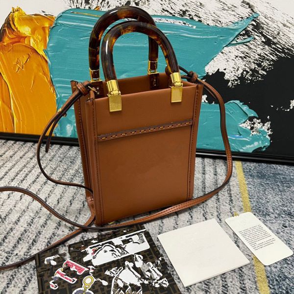 genuine leather handbag designer brand bag ladies letters mini fashion lambskin plexiglass handle metal shoulder strap detachable diagonal b
genuine leather handbag designer brand bag ladies letters mini fashion lambskin plexiglass handle metal shoulder strap detachable diagonal b