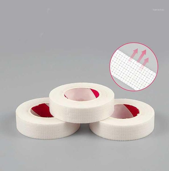 500pcs grafted eyelash isolation tape with holes breathable comfor sensitive resistant easy to tear eye pad beauty1
500pcs grafted eyelash isolation tape with holes breathable comfor sensitive resistant easy to tear eye pad beauty1