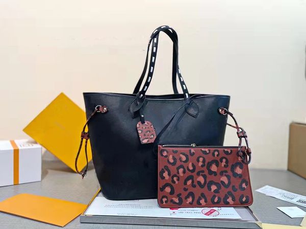 2021 3 piece suit shoulder bags women messenger leather handbag evening bag original box flower luxurys designers pochette felicie 1448
2021 3 piece suit shoulder bags women messenger leather handbag evening bag original box flower luxurys designers pochette felicie 1448