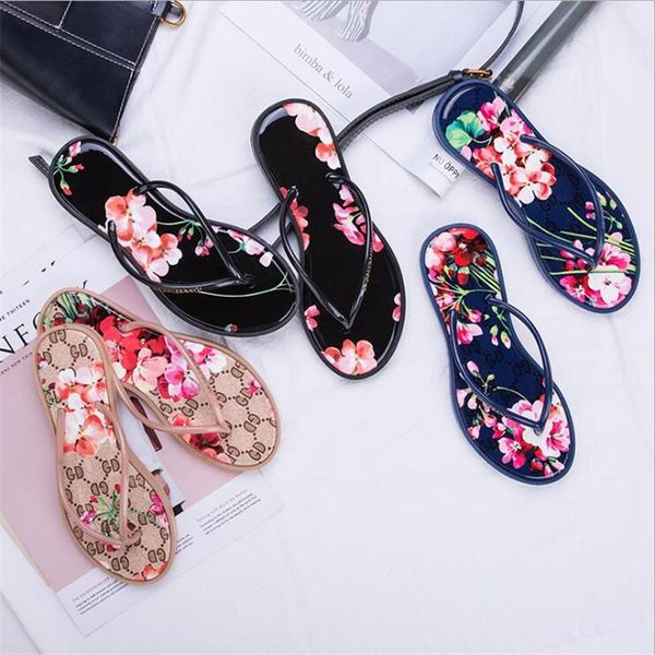 slippers woman's summer sandals and fashion flat heel flip flops, outdoor beach sandals, household non-slip comfortable, Black
slippers woman's summer sandals and fashion flat heel flip flops, outdoor beach sandals, household non-slip comfortable, Black