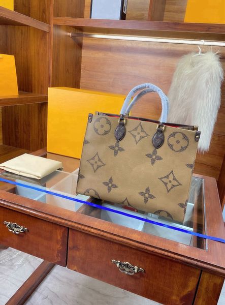 luxury brand womens shoulder bags handbags leather clutch bag wallet tote handbag women backpack -l4698, Red;black
luxury brand womens shoulder bags handbags leather clutch bag wallet tote handbag women backpack -l4698, Red;black