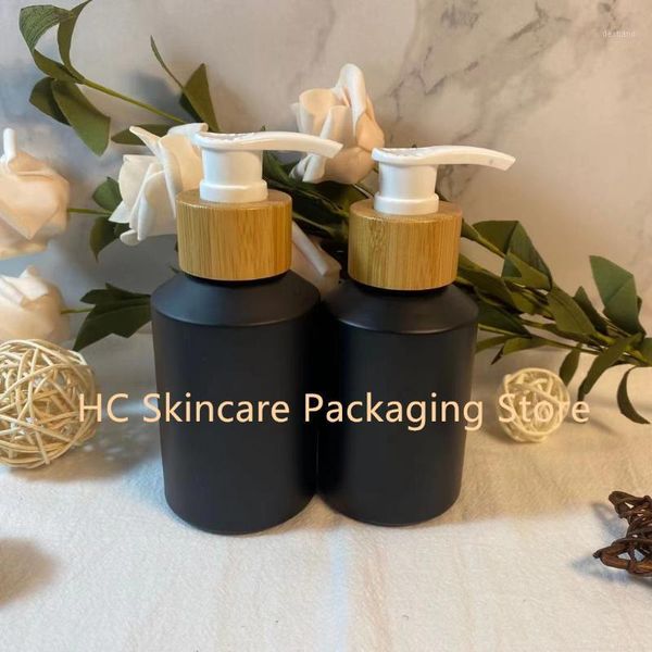 wholesale custom skin care frosted black glass bottle with bamboo pump lid cosmetic lotion container packaging perfume bottles storage & jar
wholesale custom skin care frosted black glass bottle with bamboo pump lid cosmetic lotion container packaging perfume bottles storage & jar