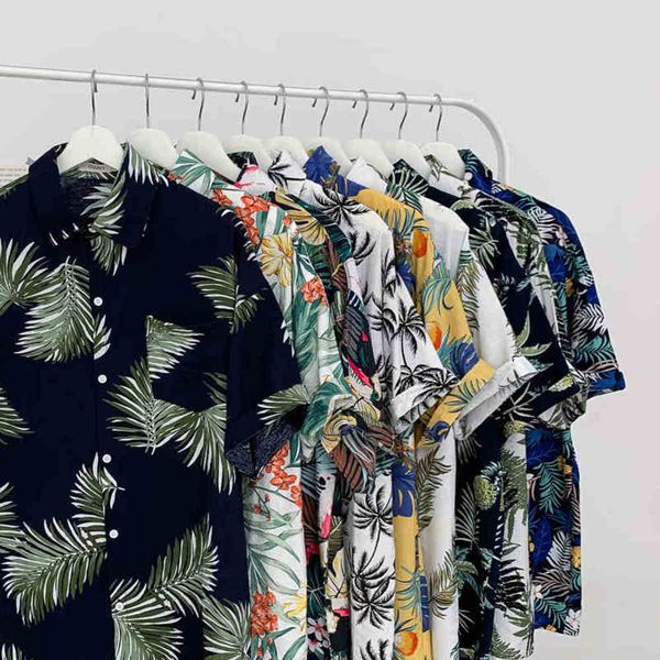 men's casual shirts shirthawaiian beach flower men's korean fashion loose fat big size couple ruffian short sleeve shirt coat n74r, White;black
men's casual shirts shirthawaiian beach flower men's korean fashion loose fat big size couple ruffian short sleeve shirt coat n74r, White;black