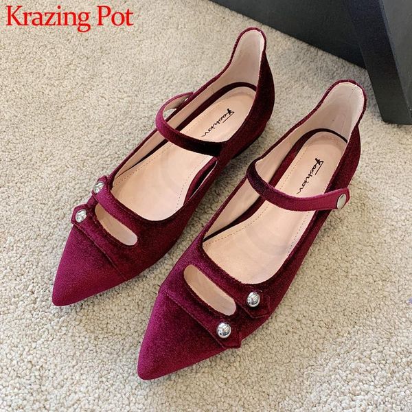dress shoes krazing pot 2021 handmade brand flock pointed toe low heel women metal decorations button pumps l16, Black
dress shoes krazing pot 2021 handmade brand flock pointed toe low heel women metal decorations button pumps l16, Black