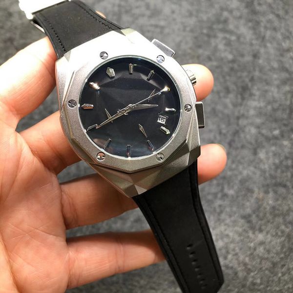 5-10Mens gold watches leather strap screw embedded in rubber case design business models sports luxury fashion brand quartz chronograph, No watch
5-10Mens gold watches leather strap screw embedded in rubber case design business models sports luxury fashion brand quartz chronograph, No watch