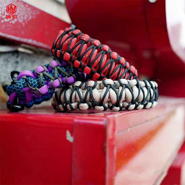outdoor camping 4mm7 core paracord bracelet women's wristband trendy accessories gadgets
outdoor camping 4mm7 core paracord bracelet women's wristband trendy accessories gadgets