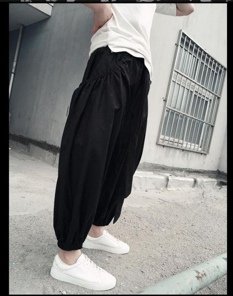 men's pants 27-44 2021 pleated fat legs harem large pockets cuffs wide leg nine points bloomers singer costumes, Black
men's pants 27-44 2021 pleated fat legs harem large pockets cuffs wide leg nine points bloomers singer costumes, Black