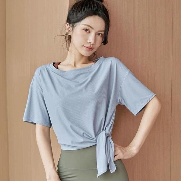 yoga outfit women t-shirt summer sports short-sleeved loose quick-drying running training fitness gym clothes thin split round neck top
yoga outfit women t-shirt summer sports short-sleeved loose quick-drying running training fitness gym clothes thin split round neck top