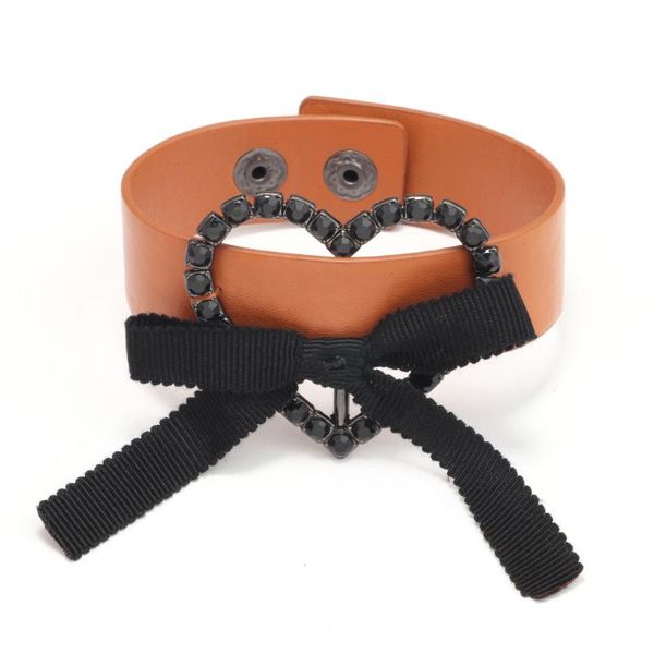 tennis 2021 fashion leather bracelet for women crystal vintage buckle heart charm wide bracelets female jewelry, Golden;silver
tennis 2021 fashion leather bracelet for women crystal vintage buckle heart charm wide bracelets female jewelry, Golden;silver
