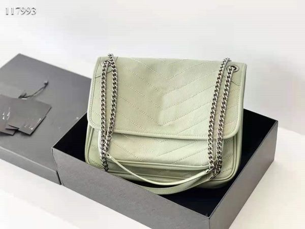bag holdercowhide shoulder bag gift box package size large 28cm small 24cmhandbag hook
bag holdercowhide shoulder bag gift box package size large 28cm small 24cmhandbag hook