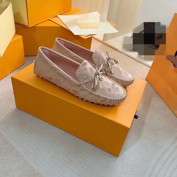 handmade women gloria loafers classic studs bottom bow tie coated canvas flower print reverse fashion shoes, Red;white 
handmade women gloria loafers classic studs bottom bow tie coated canvas flower print reverse fashion shoes, Red;white