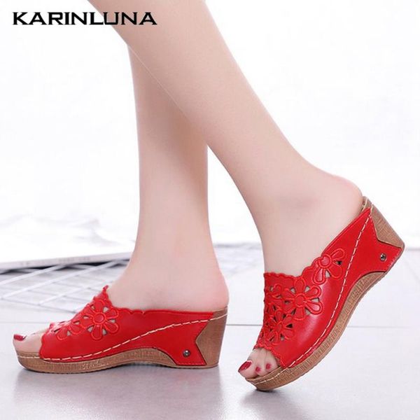 slippers karin 2021 dropship women slides wedges peep toe platform embroider summer outside, Black
slippers karin 2021 dropship women slides wedges peep toe platform embroider summer outside, Black