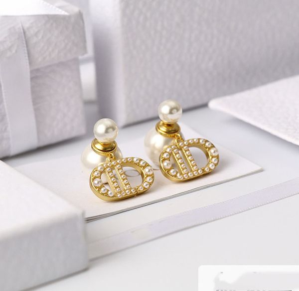 d 2021 new letter c tassel earrings stud women pearl internet celebrity pearl earring female designer jewelry dioo ffg, Golden;silver
d 2021 new letter c tassel earrings stud women pearl internet celebrity pearl earring female designer jewelry dioo ffg, Golden;silver