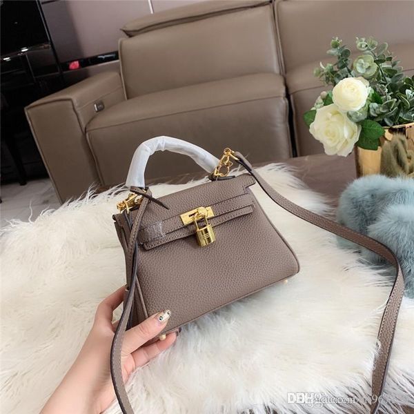 2019 new shoulder bag leather fashion casual bucket bag women straw handbag crossbody bag 013