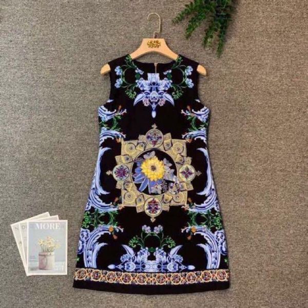 casual dresses sw04337 fashion women 2021 spring dress luxury european design party style, Black;gray
casual dresses sw04337 fashion women 2021 spring dress luxury european design party style, Black;gray